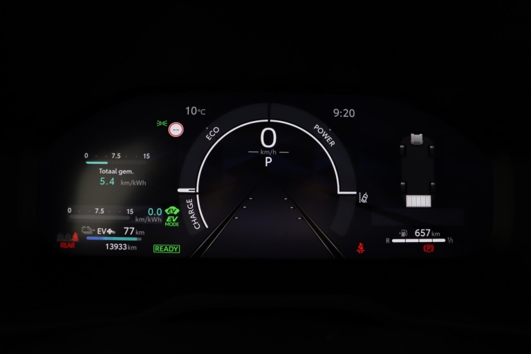 Toyota RAV4 - 2.5 Plug-in Hybrid AWD Style 6