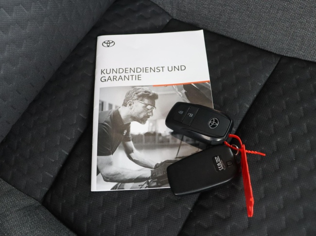 Toyota Yaris Cross - 1.5 Hybrid 130 First Edition