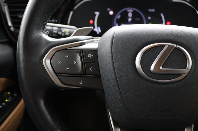 Lexus NX - 450h+ AWD Launch Edition 18