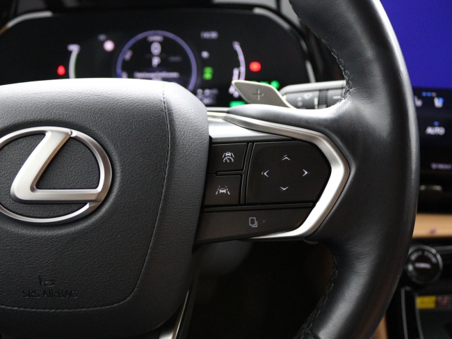 Lexus NX - 450h+ AWD Launch Edition