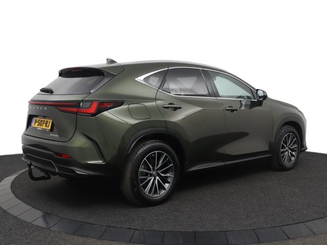 Lexus NX - 450h+ AWD Launch Edition