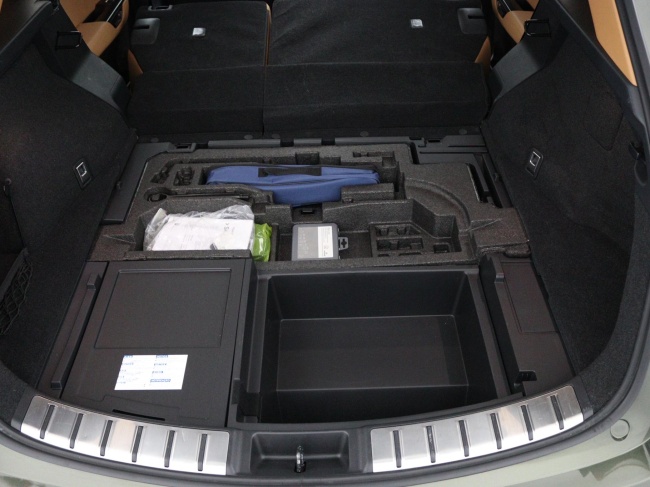 Lexus NX - 450h+ AWD Launch Edition