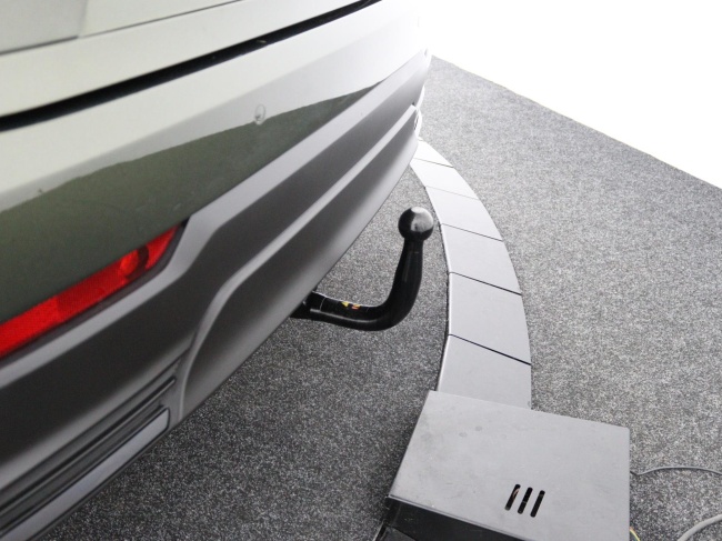 Lexus NX - 450h+ AWD Launch Edition