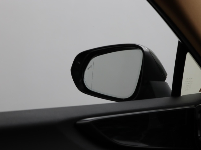 Lexus NX - 450h+ AWD Launch Edition