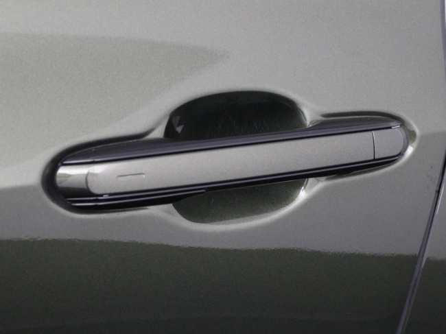 Lexus NX - 450h+ AWD Launch Edition