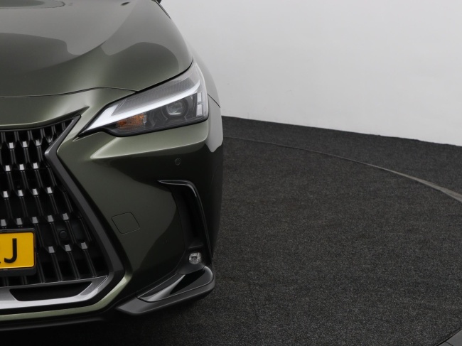 Lexus NX - 450h+ AWD Launch Edition