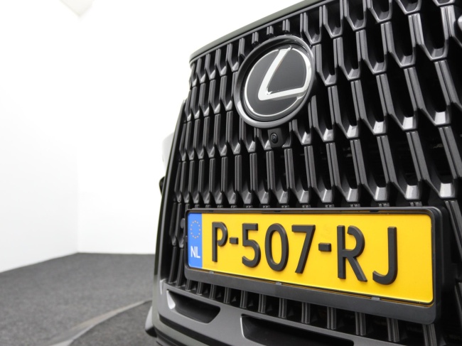 Lexus NX - 450h+ AWD Launch Edition