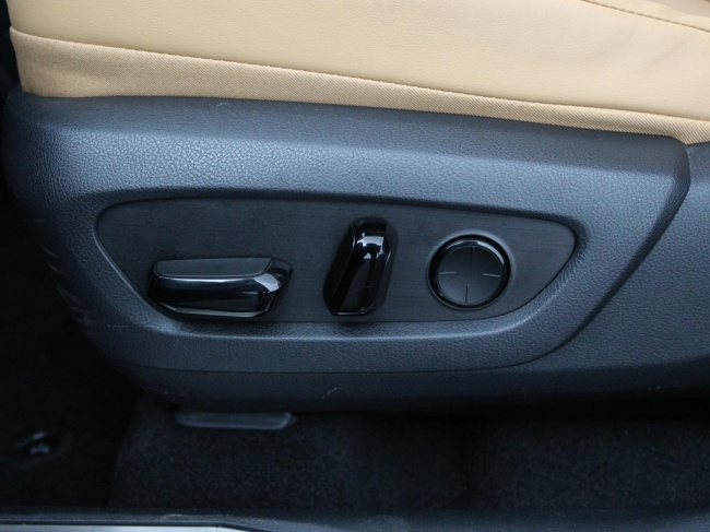 Lexus NX - 450h+ AWD Launch Edition