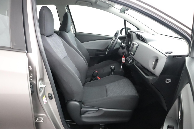 Toyota Yaris - 1.0 VVT-i Aspiration 22