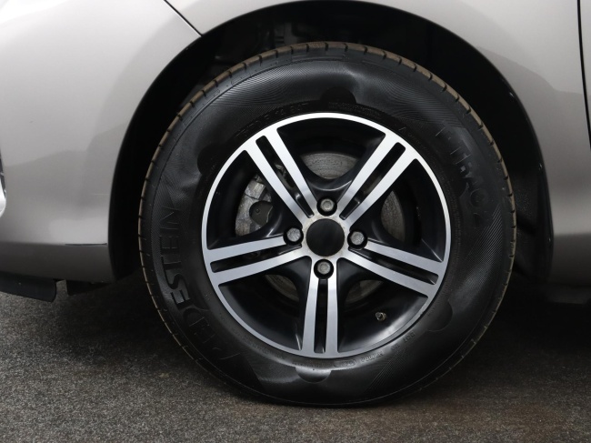 Toyota Yaris - 1.0 VVT-i Aspiration