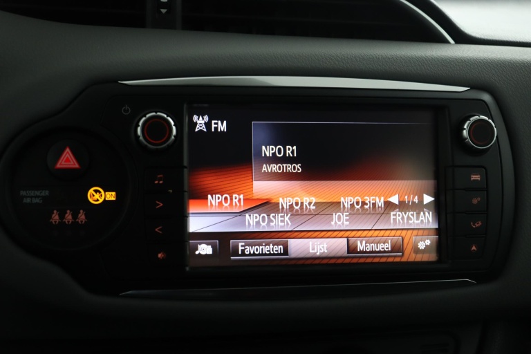 Toyota Yaris - 1.0 VVT-i Aspiration 8