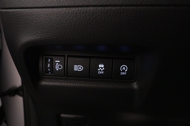 Toyota Aygo X - 1.0 VVT-i MT JBL 29