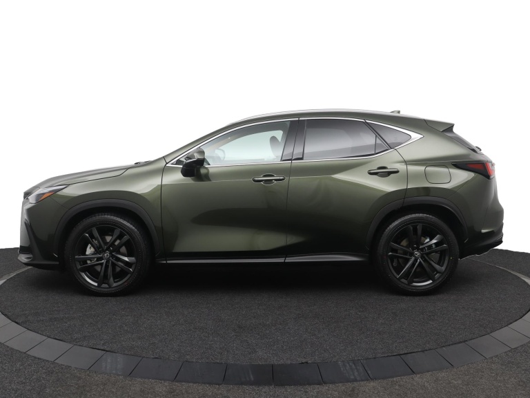 Lexus NX - 450h+ AWD 35th Edition 3