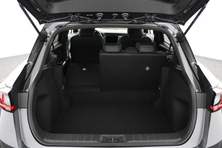 Lexus LBX - Cool 2WD 23