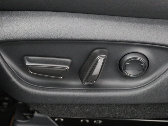 Lexus LBX - Cool 2WD