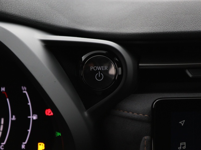 Lexus LBX - Cool 2WD