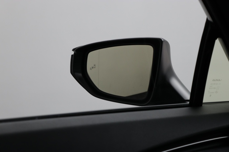 Lexus LBX - Cool 2WD 42