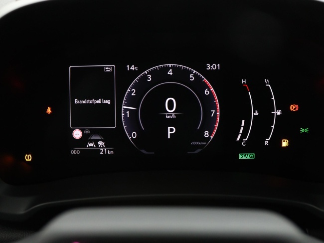 Lexus LBX - Cool 2WD