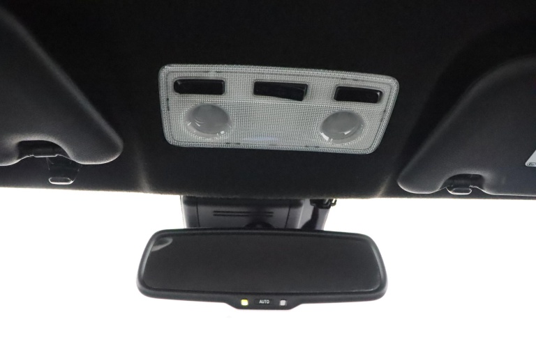 Toyota Yaris - 1.5 Hybrid Executive 33