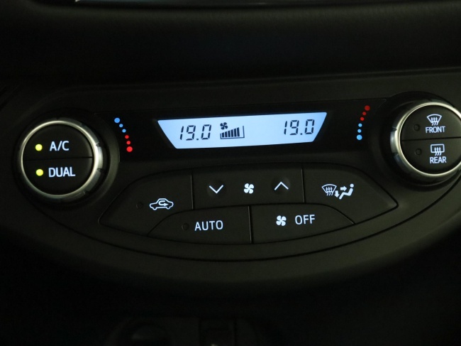 Toyota Yaris - 1.5 Hybrid Executive