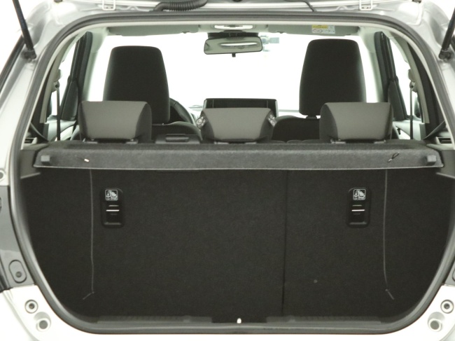 Suzuki Swift - 1.2 Select Smart Hybrid