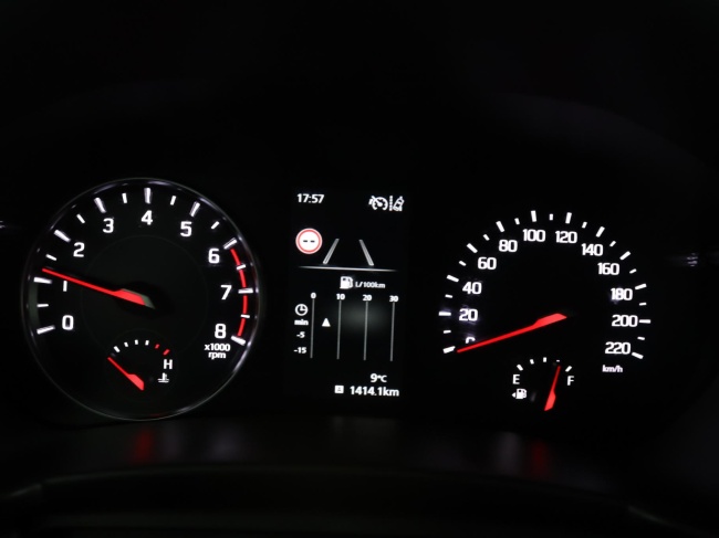 Suzuki Swift - 1.2 Select Smart Hybrid