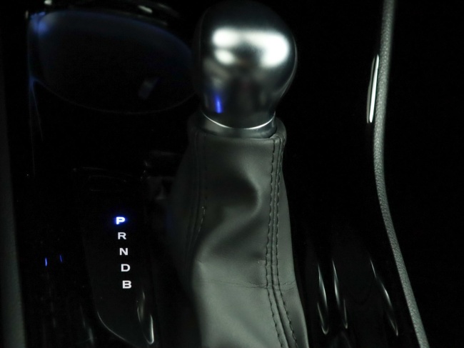 Toyota C-HR - 1.8 Hybrid Style