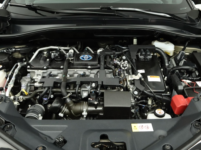 Toyota C-HR - 1.8 Hybrid Style