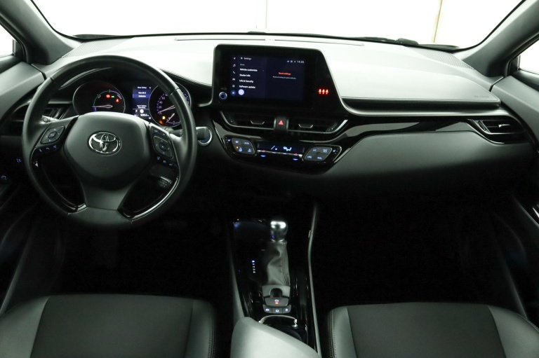 Toyota C-HR - 1.8 Hybrid Style 4