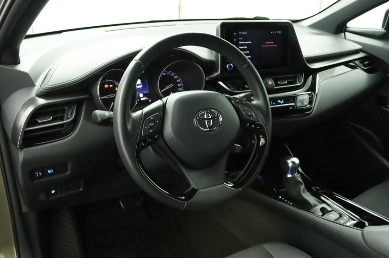 Toyota C-HR - 1.8 Hybrid Style 64
