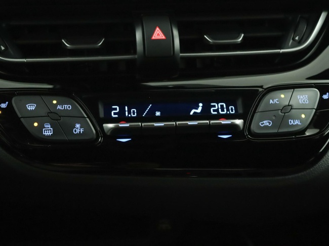 Toyota C-HR - 1.8 Hybrid Style