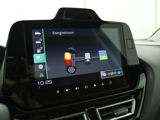 Suzuki S-Cross - 60 Years edition