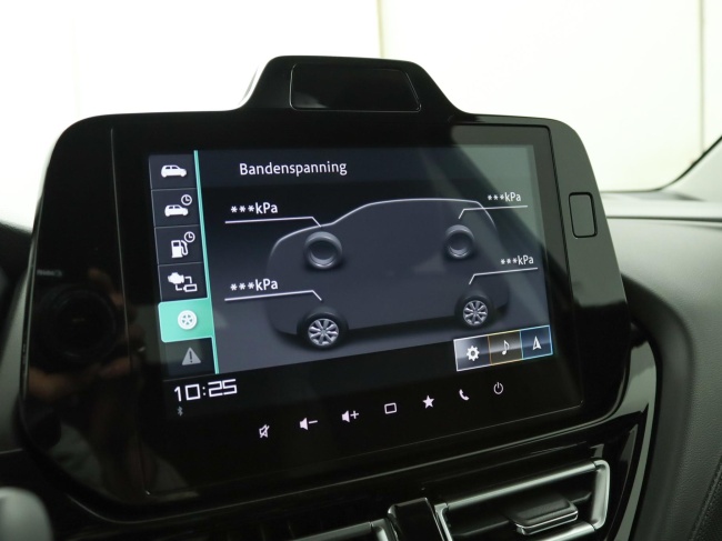 Suzuki S-Cross - 60 Years edition