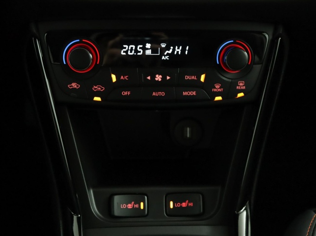 Suzuki S-Cross - 60 Years edition