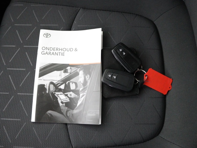 Toyota RAV4 - 2.5 Hybrid