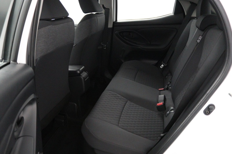Toyota Yaris - 1.5 Hybrid 18
