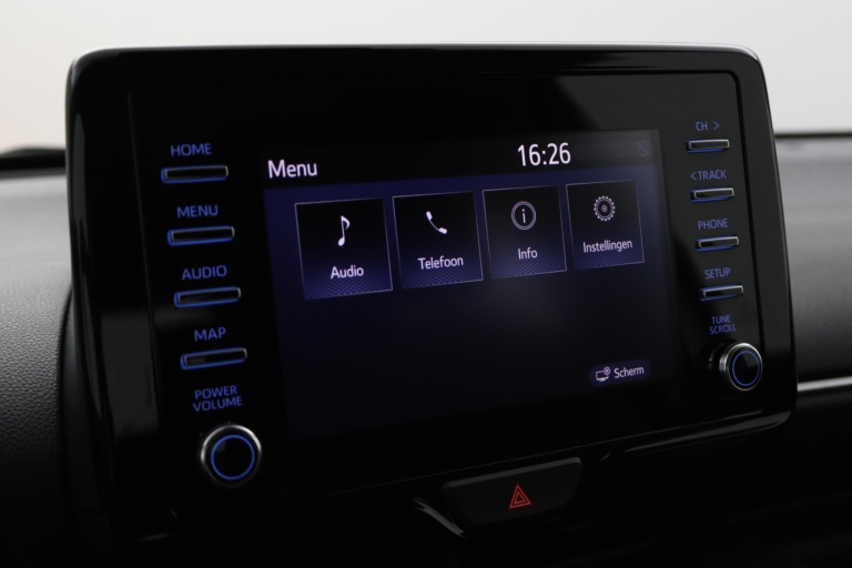 Toyota Yaris - 1.5 Hybrid 38