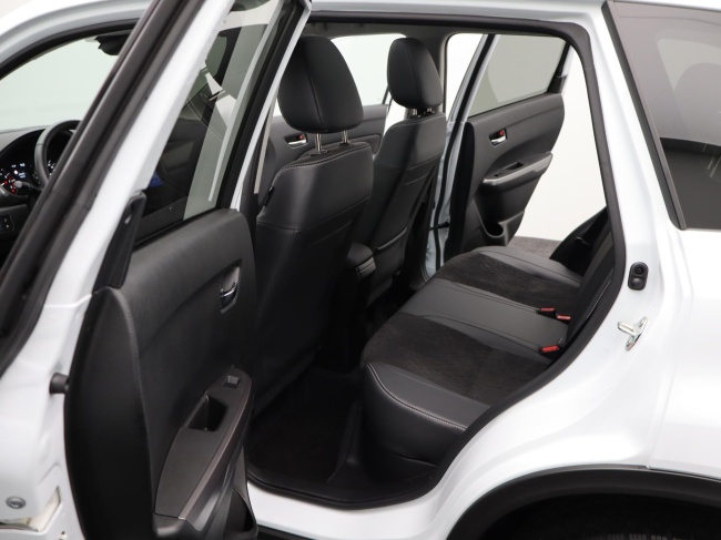 Suzuki Vitara - 1.5 Hybrid Style