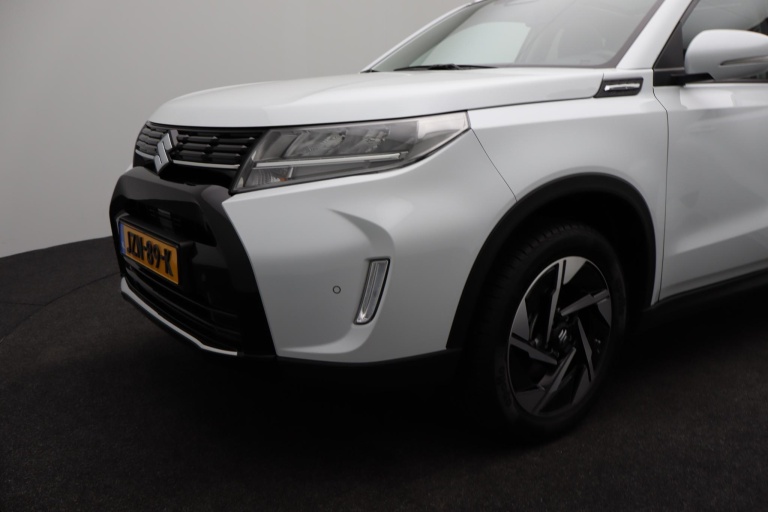Suzuki Vitara - 1.5 Hybrid Style 36