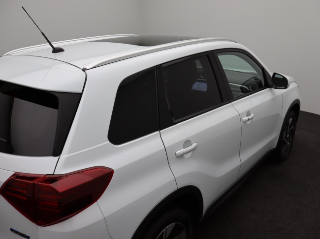 Suzuki Vitara - 1.5 Hybrid Style