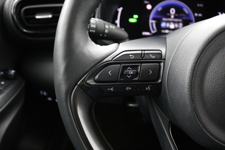 Toyota Yaris Cross - 1.5 Hybrid 115 First Edition 19