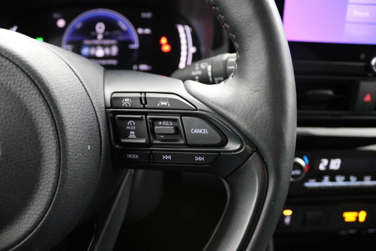 Toyota Yaris Cross - 1.5 Hybrid 115 First Edition 21