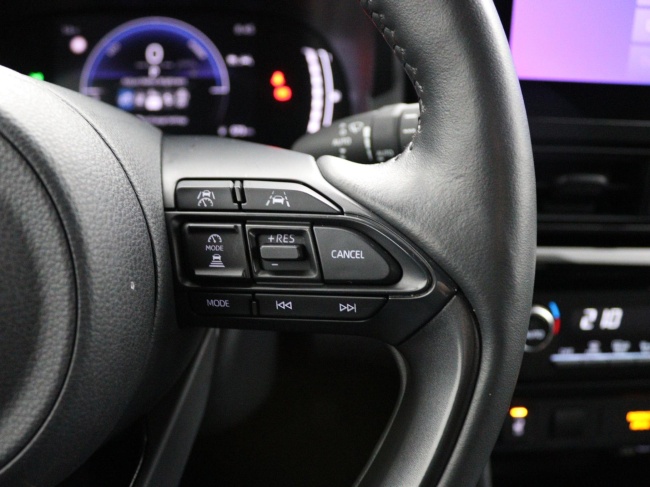 Toyota Yaris Cross - 1.5 Hybrid 115 First Edition