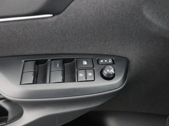 Toyota Yaris Cross - 1.5 Hybrid 115 First Edition