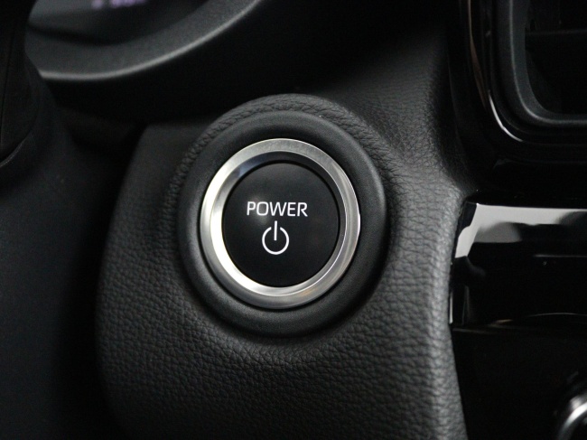 Toyota Yaris Cross - 1.5 Hybrid 115 First Edition