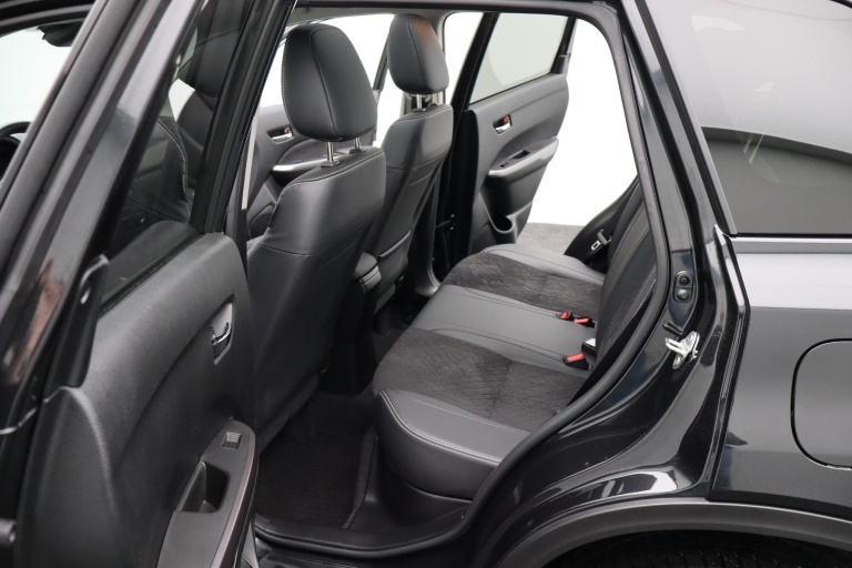 Suzuki Vitara - 1.4 Boosterjet Style Smart Hybrid 13