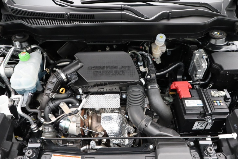 Suzuki Vitara - 1.4 Boosterjet Style Smart Hybrid 34