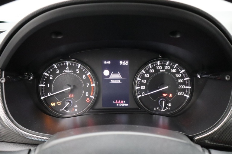 Suzuki Vitara - 1.4 Boosterjet Style Smart Hybrid 9