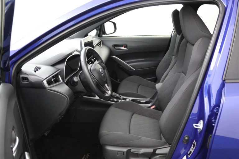 Toyota Corolla Cross - Hybrid 140 Style 17