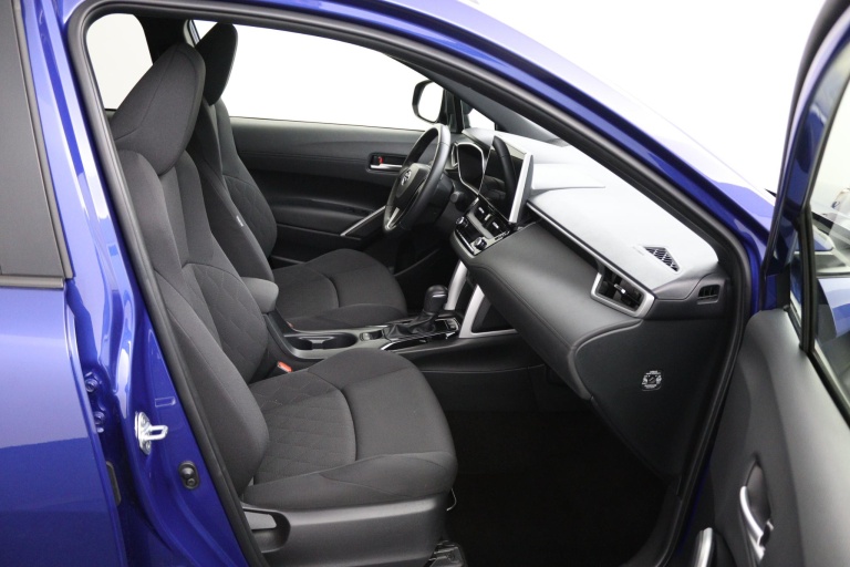 Toyota Corolla Cross - Hybrid 140 Style 22